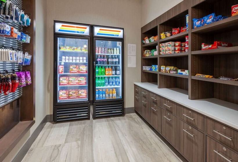 호텔 La Quinta Inn & Suites By Wyndham Middletown