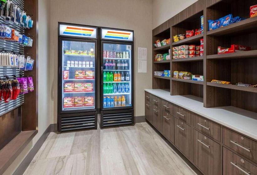 호텔 La Quinta Inn & Suites By Wyndham Middletown