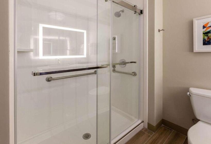 호텔 La Quinta Inn & Suites By Wyndham Middletown