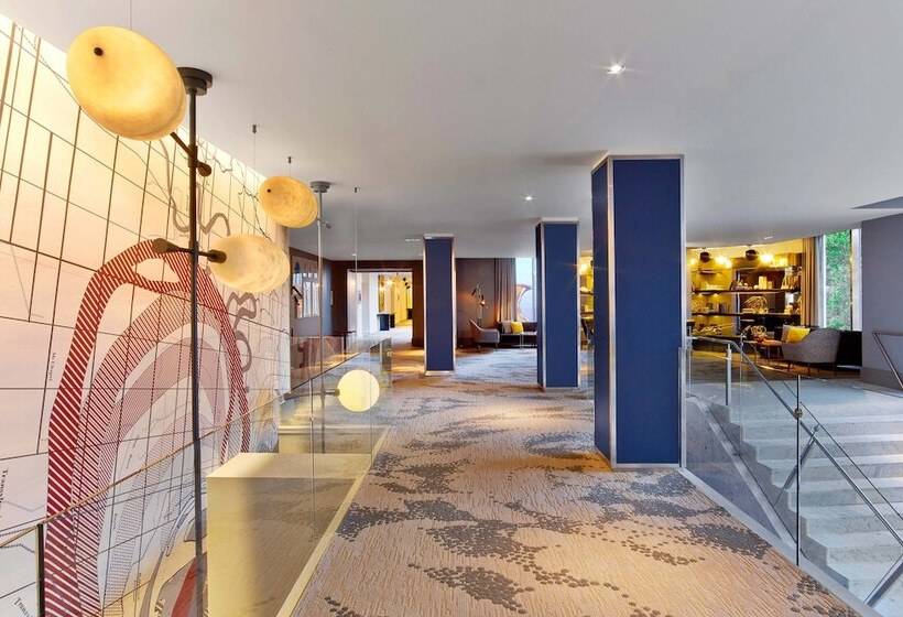 בית מלון כפרי Le Meridien New Orleans