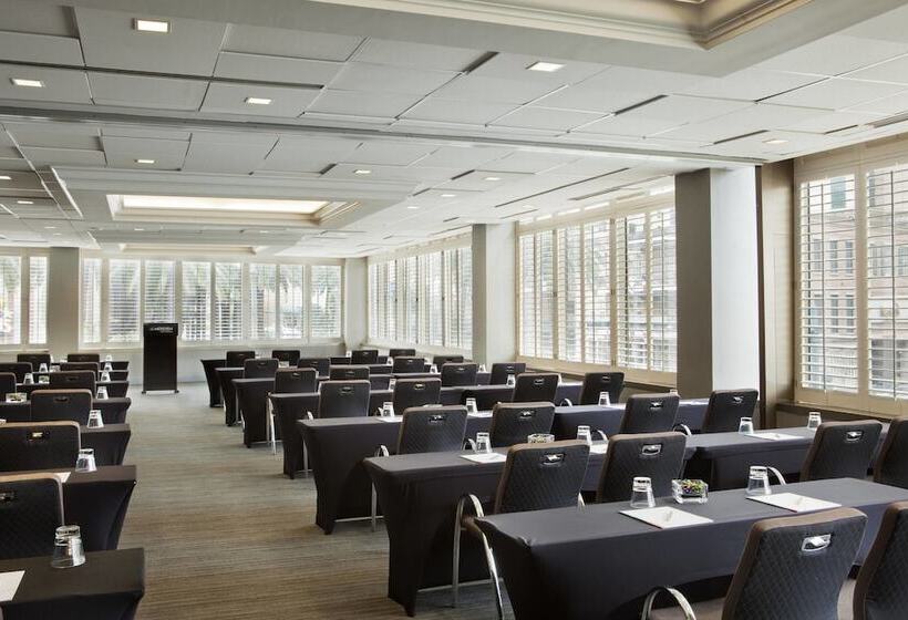 בית מלון כפרי Le Meridien New Orleans