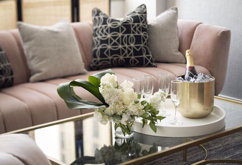 בית מלון כפרי Le Meridien New Orleans