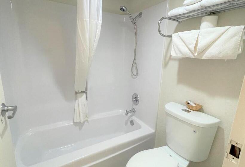 فندق Lulu Silver City