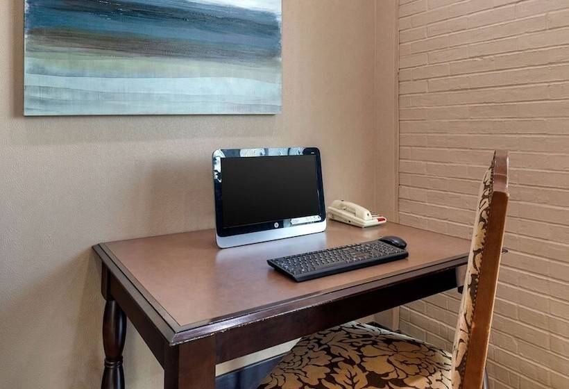 Magnuson Grand Hotel And Conference Center Tyler