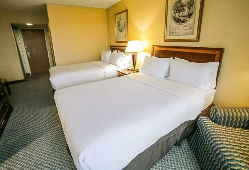 فندق Magnuson Grand & Conference Center Somersetbridgewater