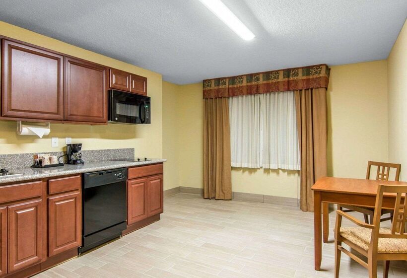 酒店 Mainstay Suites Williamsburg Historic Area