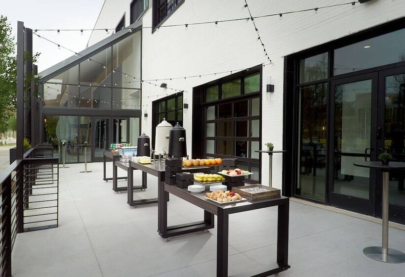 ホテル Marriott Knoxville Downtown