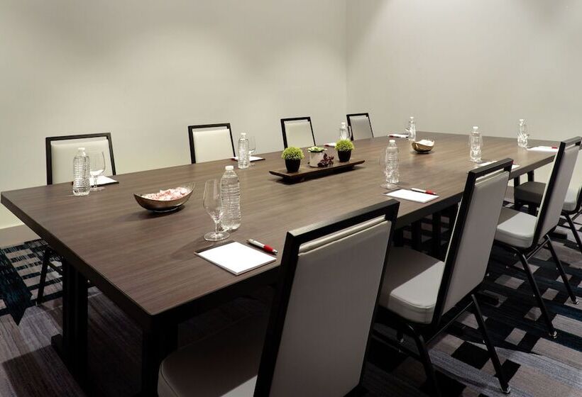 ホテル Marriott Knoxville Downtown