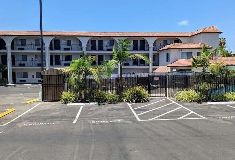 هتل Mission Bay Inn San Diego