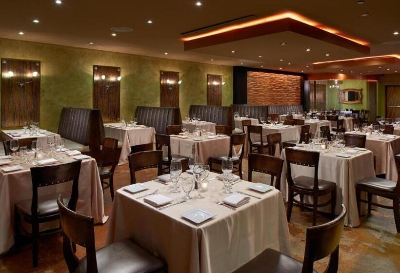 Newport Beachside Hotel & Resort