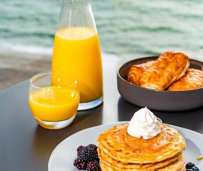 Newport Beachside Hotel & Resort