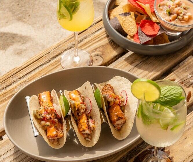 Newport Beachside Hotel & Resort