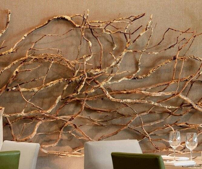 בית מלון כפרי Paradox, Autograph Collection