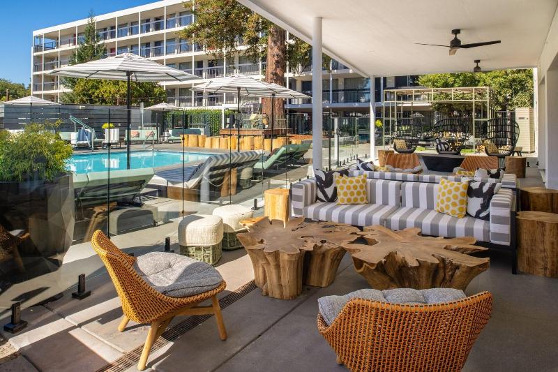 בית מלון כפרי Paradox, Autograph Collection