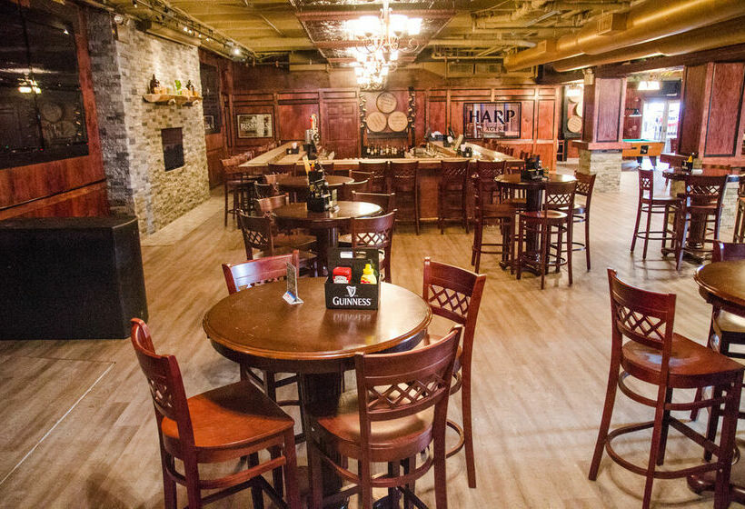 호텔 Park Inn Harrisburg West