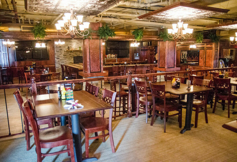 호텔 Park Inn Harrisburg West