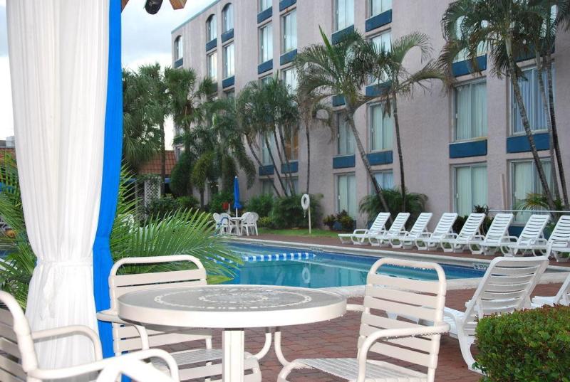 Plaza Hotel Fort Lauderdale