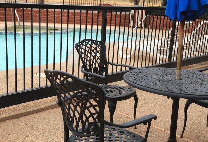 فندق Plaza Inn Midland