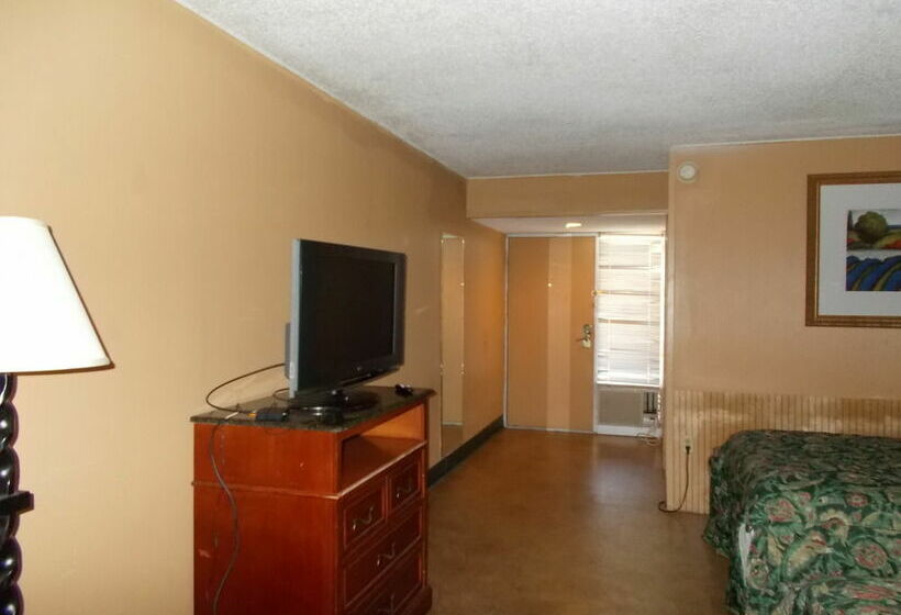 فندق Pure Seasons Inn