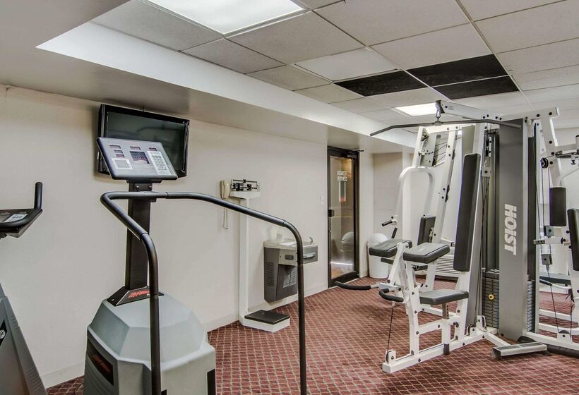 Quality Hotel And Conference Center