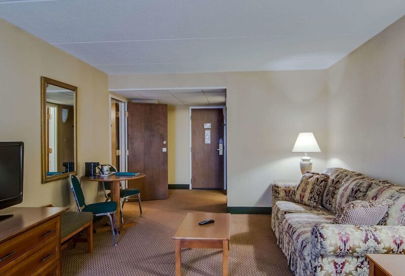 Quality Hotel And Conference Center