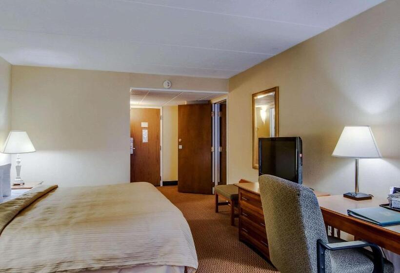 Quality Hotel And Conference Center