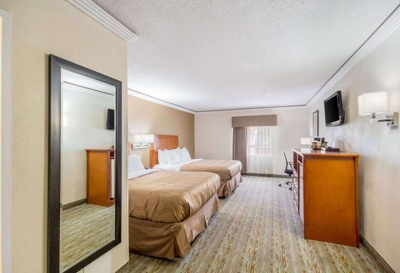 酒店 Quality Inn & Suites Kansas City   Independence I 70 East