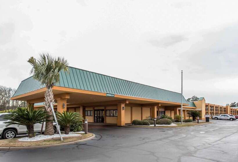 ホテル Quality Inn Midtown