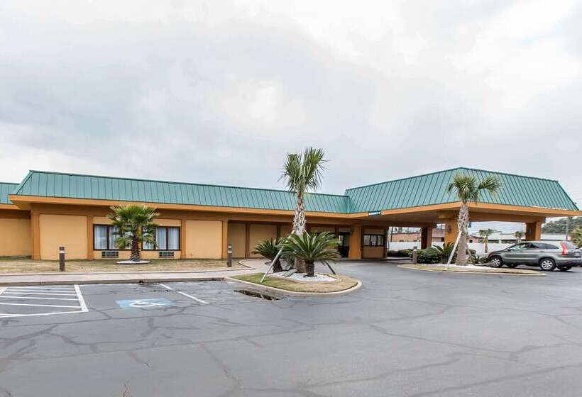 ホテル Quality Inn Midtown