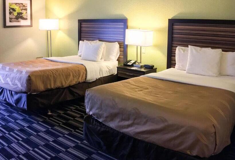 酒店 Quality Inn North