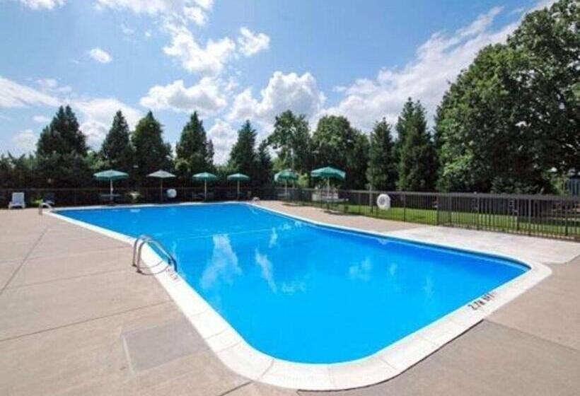 酒店 Quality Inn North