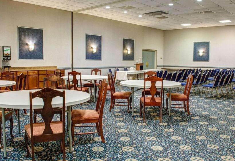 酒店 Quality Inn North