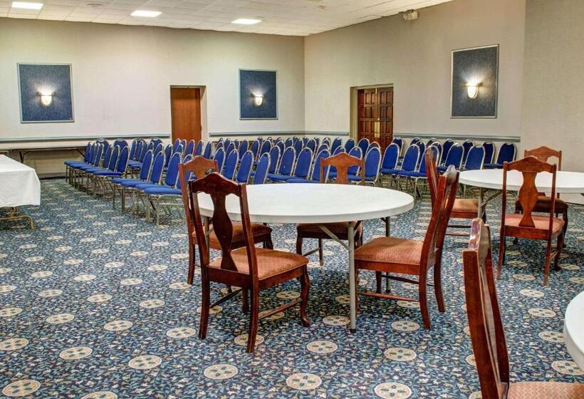 酒店 Quality Inn North