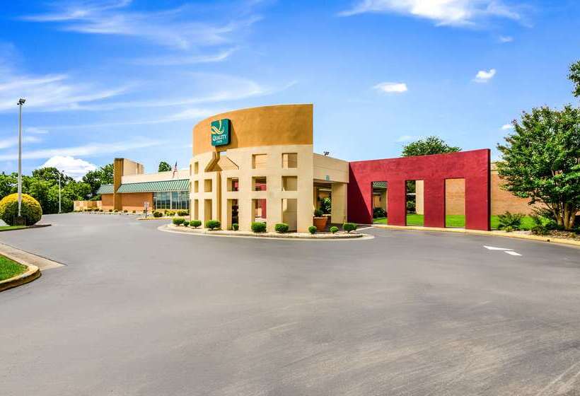 فندق Quality Inn Roanoke Airport