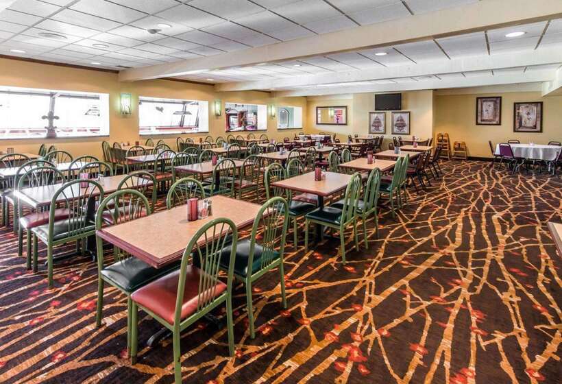 فندق Quality Inn & Suites Conference Center Across From Casino