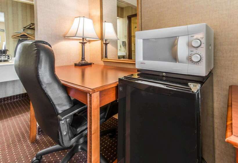 فندق Quality Inn & Suites Conference Center Across From Casino