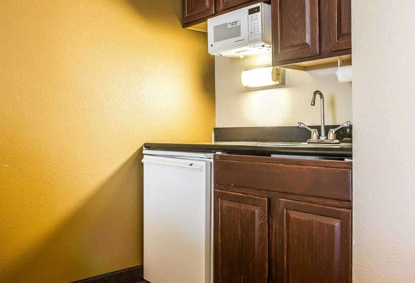 호텔 Quality Inn & Suites Middletown   Franklin