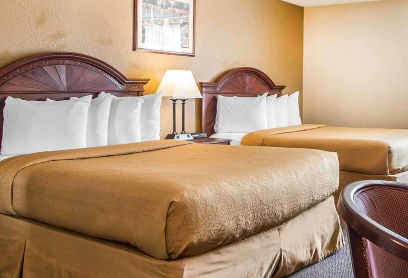 호텔 Quality Inn & Suites Middletown   Franklin