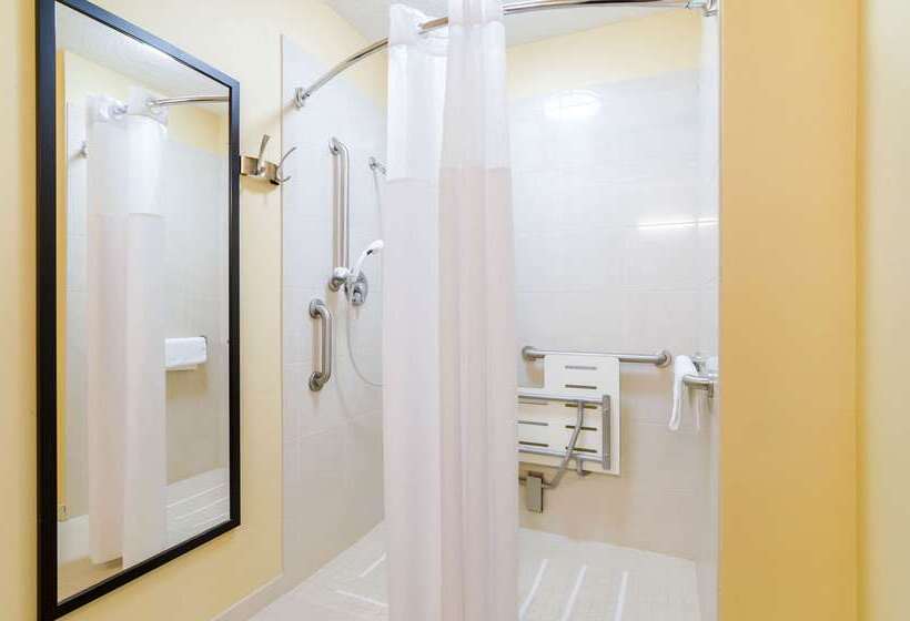 酒店 Quality Inn & Suites