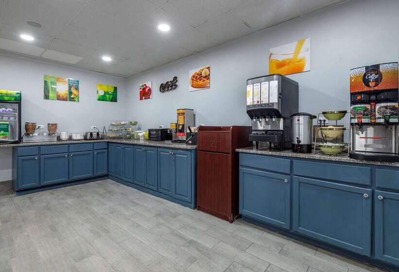 فندق Quality Inn