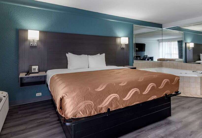 فندق Quality Inn