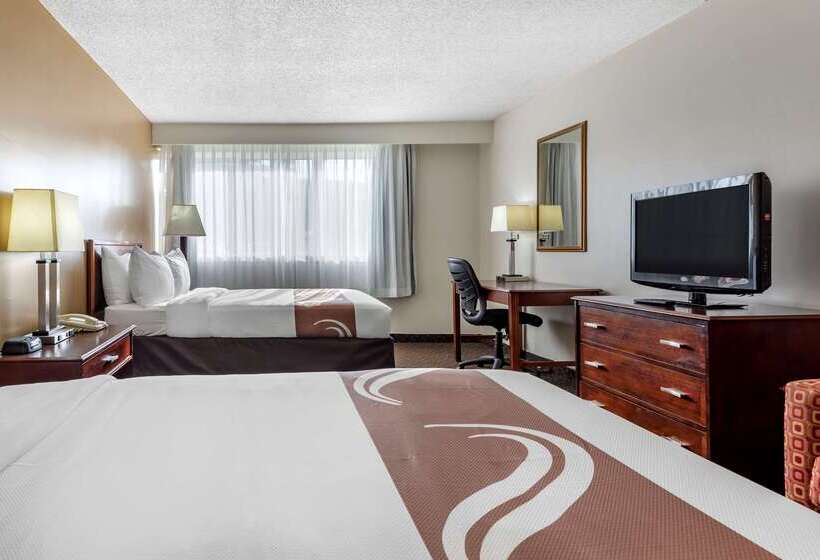 ホテル Quality Inn & Suites Vestal Binghamton Near University