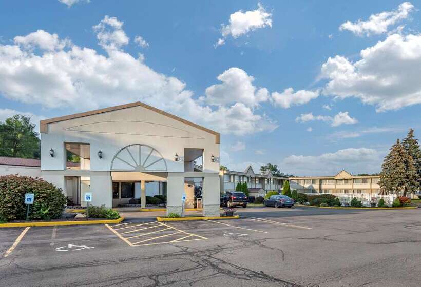 ホテル Quality Inn & Suites Vestal Binghamton Near University