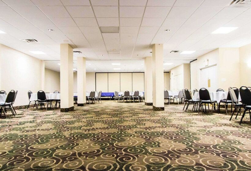 호텔 Quality Inn & Suites Winter Park Village Area