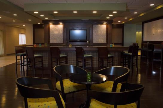 ホテル Wyndham Garden Huntsville Airport