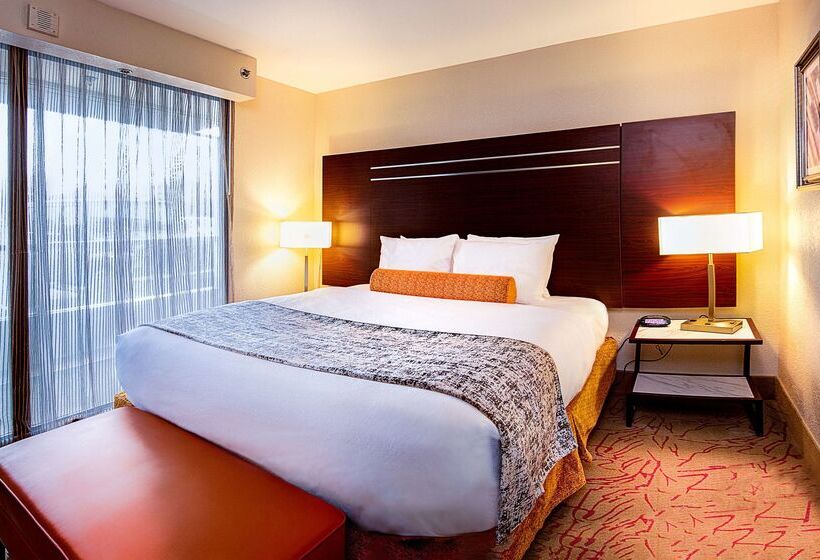 Radisson Hotel Southfield Detroit