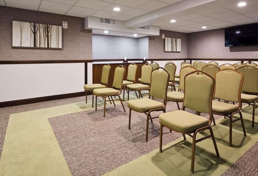 Radisson Hotel Southfield Detroit