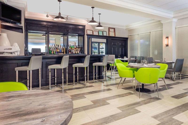 هتل Ramada By Wyndham Augusta Fort Gordon