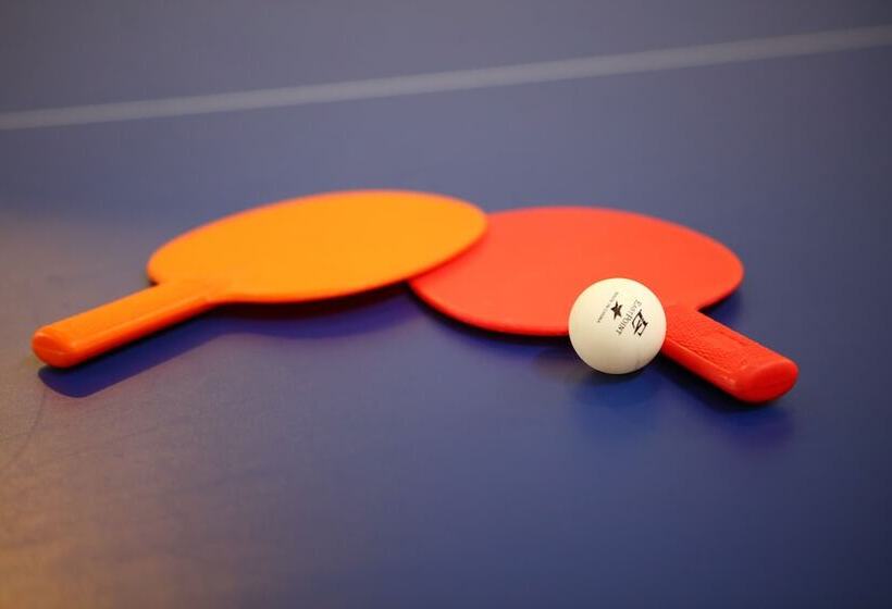 ホテル Ramada By Wyndham Midtown Grand Island