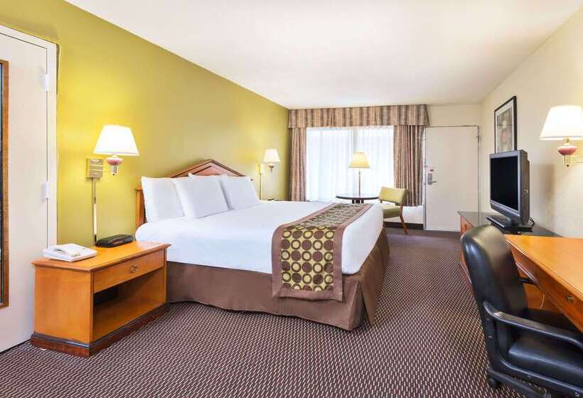 فندق Ramada By Wyndham Pikesville/baltimore North